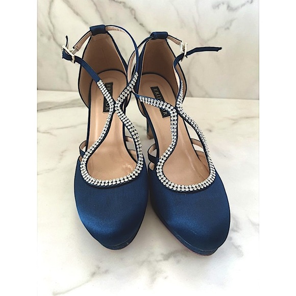 HP🎉 ERIJUNIOR - NWOT Navy Satin Rhinestone Pumps - Picture 4 of 8